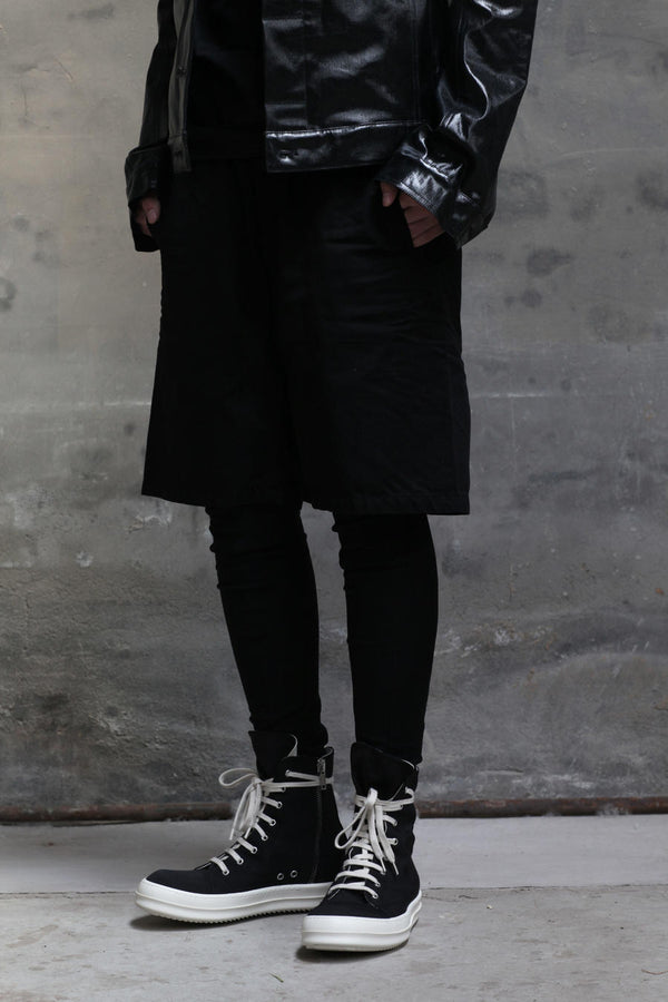 11 By Boris Bidjan Saberi (shorts) P14B F-1447 C11 MEN